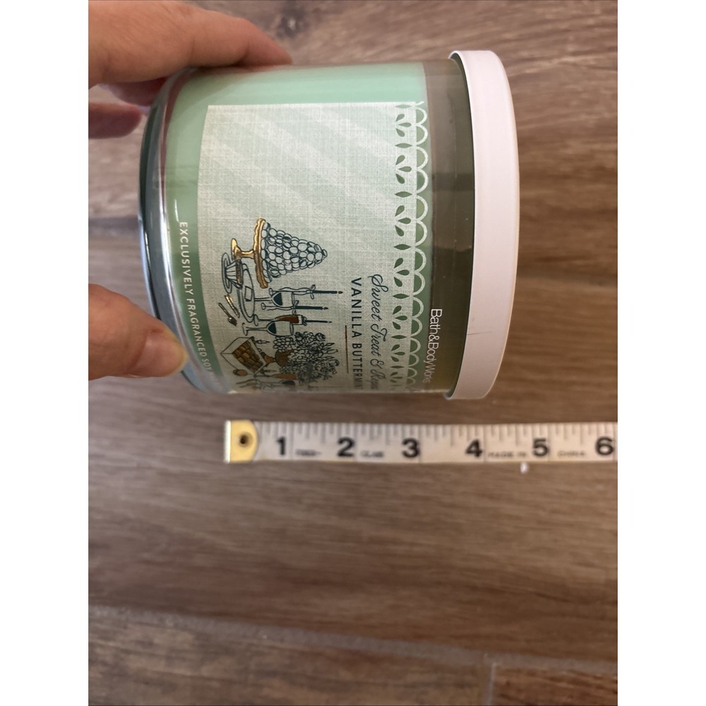 BATH & BODY WORKS 3 WICK 14.5oz CANDLE NEW‎ Vanilla Buttermint - Picture 7 of 7